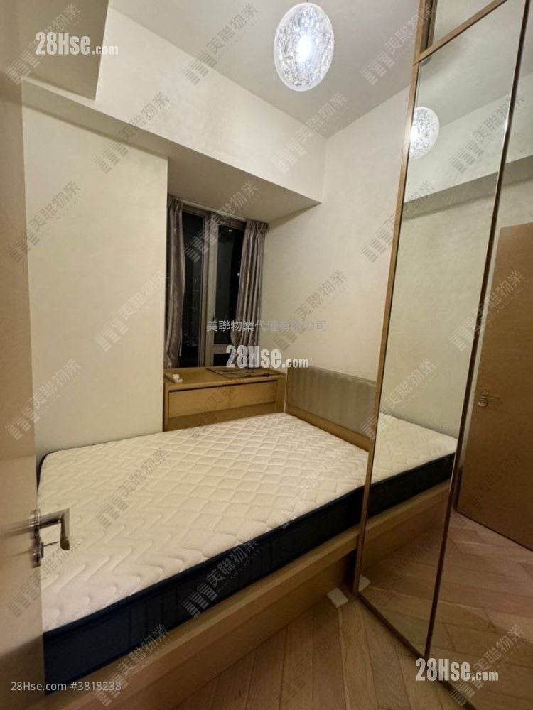 睡房 1: 天晋 售盘 3 房 709 平方尺