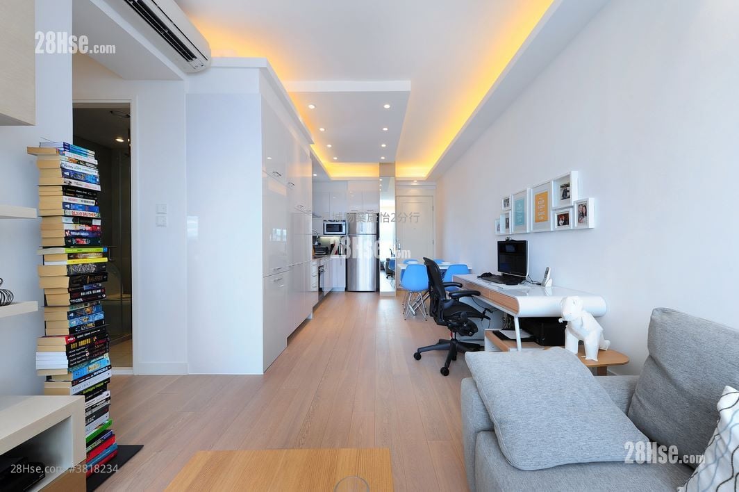 The Orchards Sell 2 Bedrooms , 2 Bathrooms 752 ft²