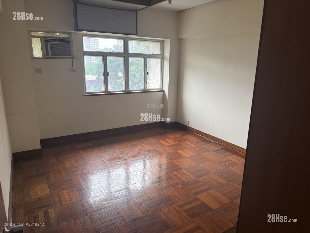 世界花園 售盤 4 房 , 4 浴室 2,217 平方呎