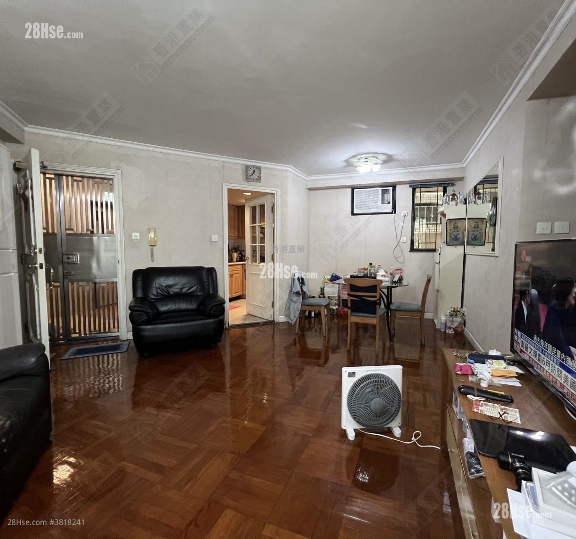 欣荣花园 售盘 3 房 778 平方尺