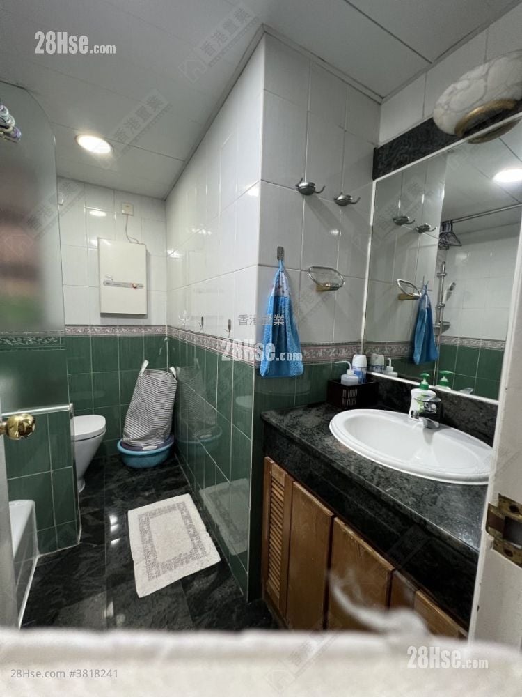 欣荣花园 售盘 3 房 778 平方尺