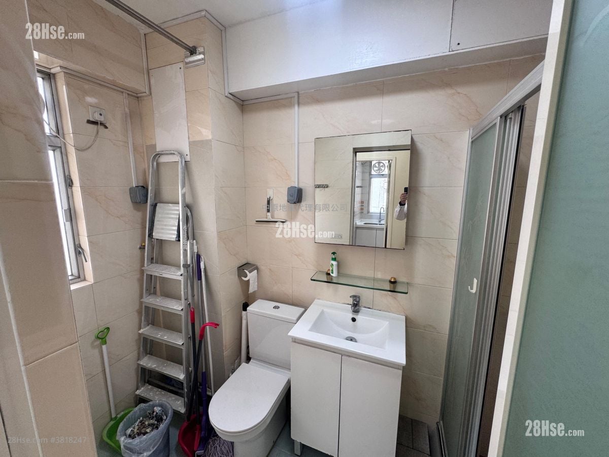 八號花園 售盤 2 房 438 平方呎