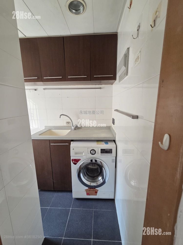 Shun Pong Building Rental 2 Bedrooms , 1 Bathroom 237 ft²