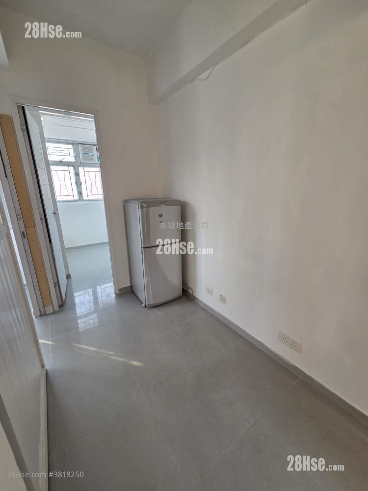 Shun Pong Building Rental 2 Bedrooms , 1 Bathroom 237 ft²