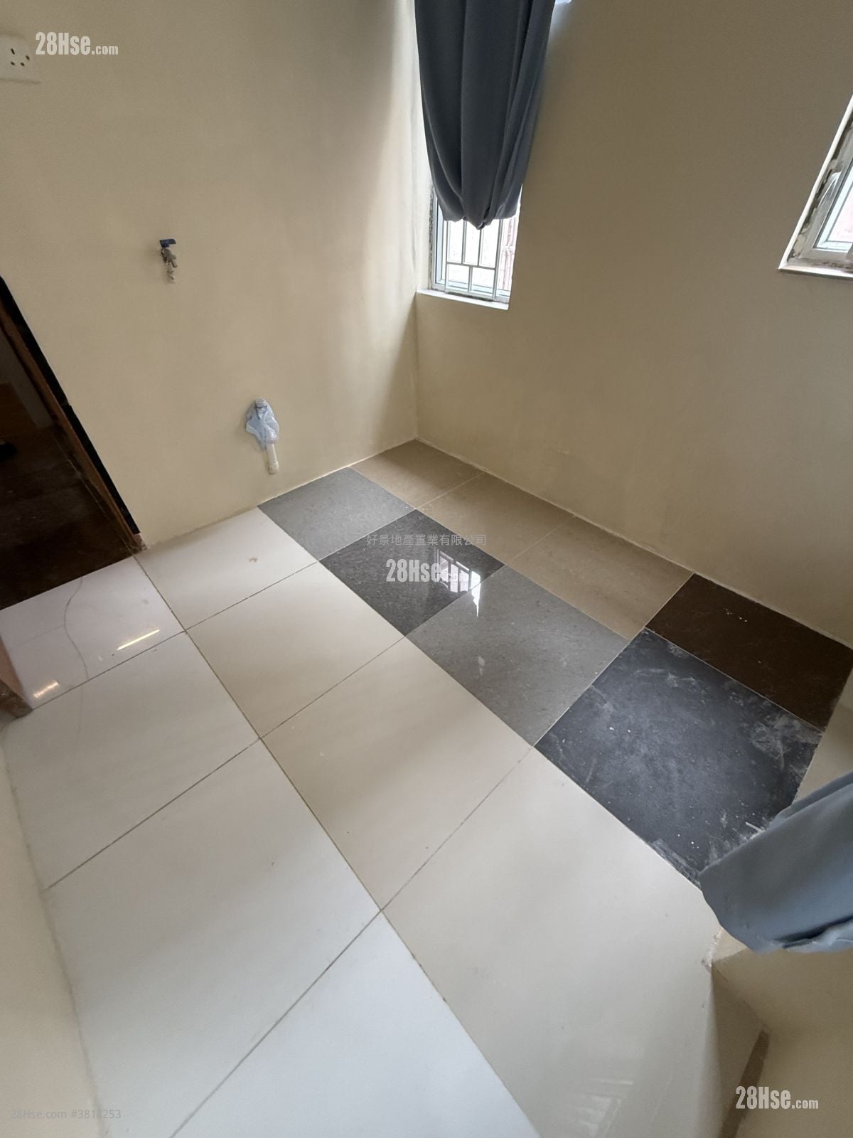 单幢楼房 租盘 110 平方尺