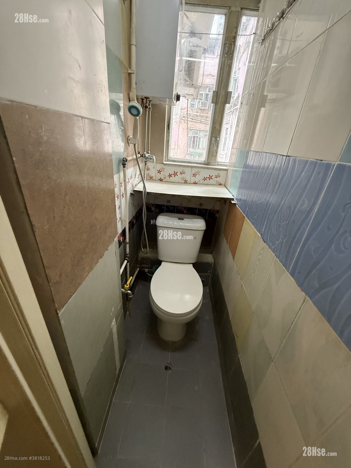 单幢楼房 租盘 110 平方尺