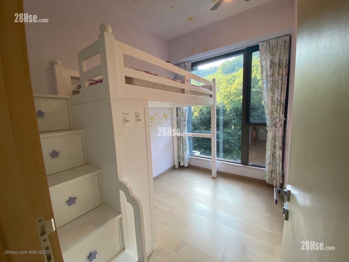 Dragons Range Sell 3 Bedrooms , 2 Bathrooms 944 ft²