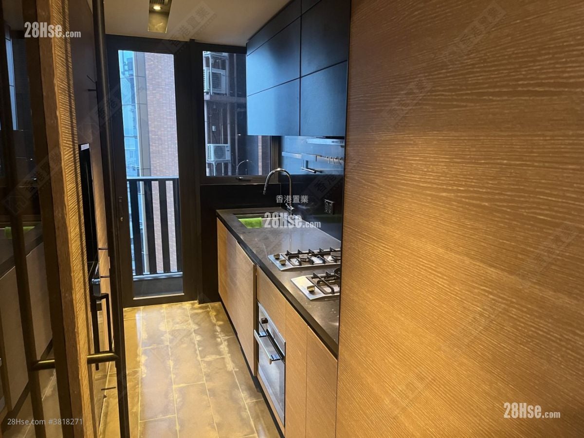 柏傲山 租盤 2 房 , 3 浴室 735 平方呎