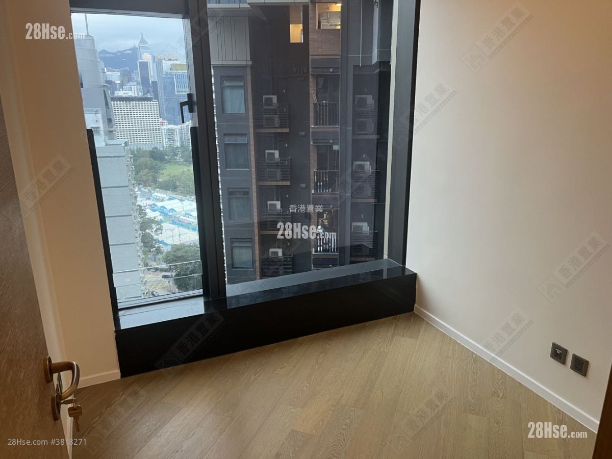 柏傲山 租盤 2 房 , 3 浴室 735 平方呎