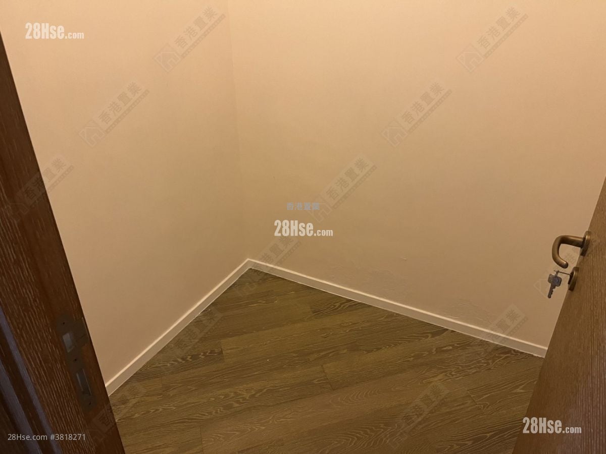 柏傲山 租盤 2 房 , 3 浴室 735 平方呎