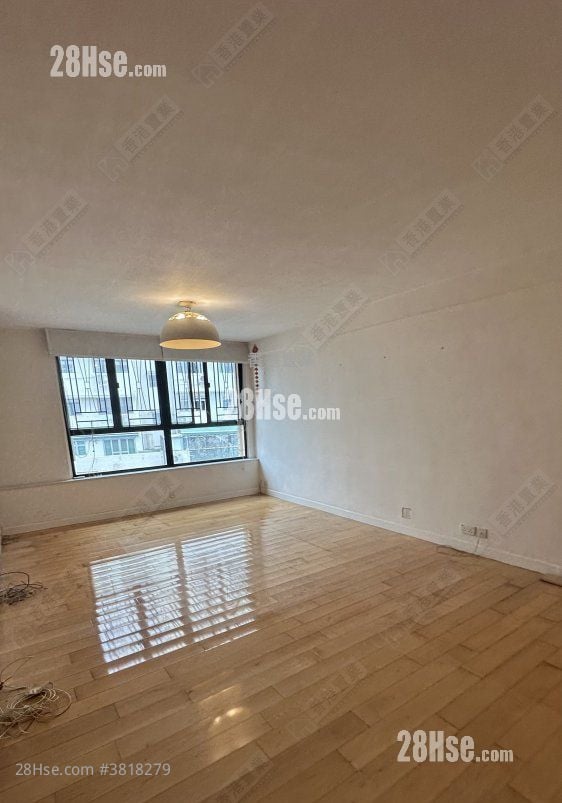 Glory Heights Sell 3 Bedrooms , 3 Bathrooms 1,093 ft²