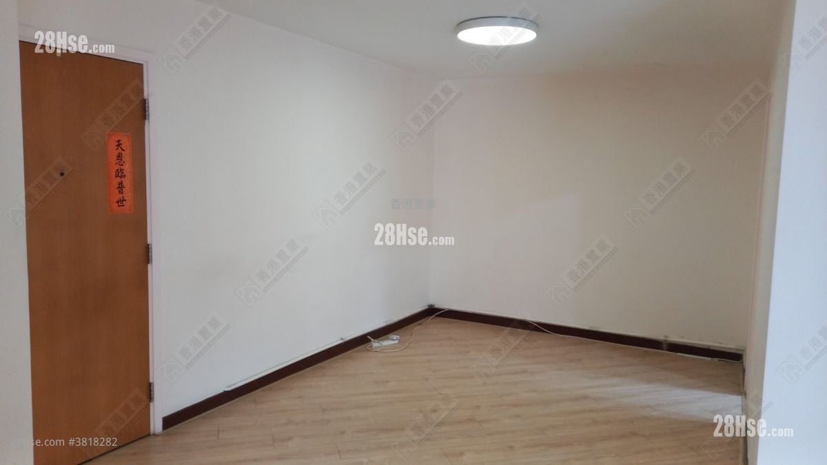 Taikoo Shing Sell 3 Bedrooms , 2 Bathrooms 922 ft²