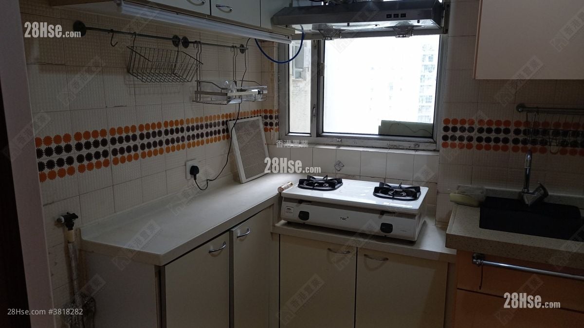 Taikoo Shing Sell 3 Bedrooms , 2 Bathrooms 922 ft²