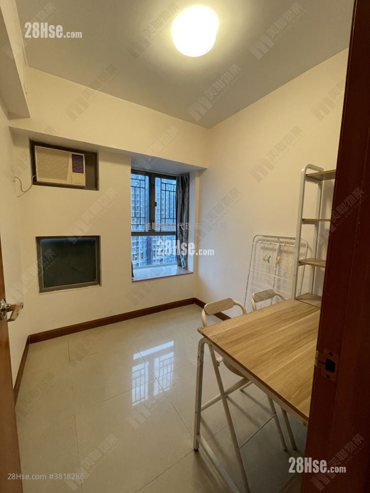 君傲湾 租盘 2 房 , 1 浴室 470 平方尺