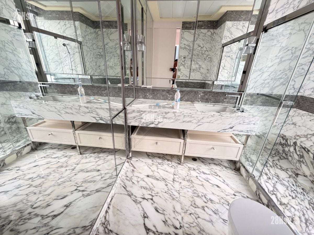 瑆华 售盘 2 房 , 2 浴室 612 平方尺