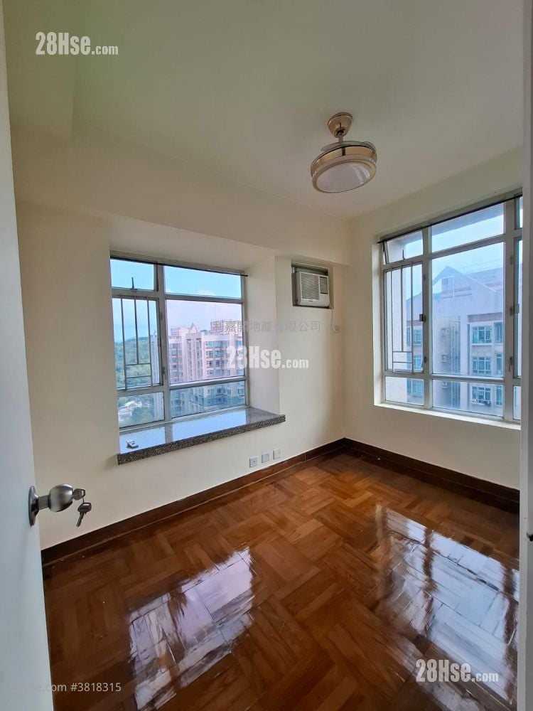 睡房 1: 花都广场 租盘 2 房 , 1 浴室 370 平方尺