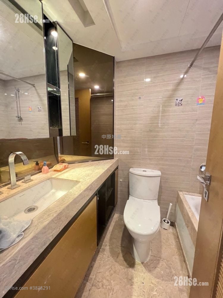 溱柏 售盤 2 房 532 平方呎