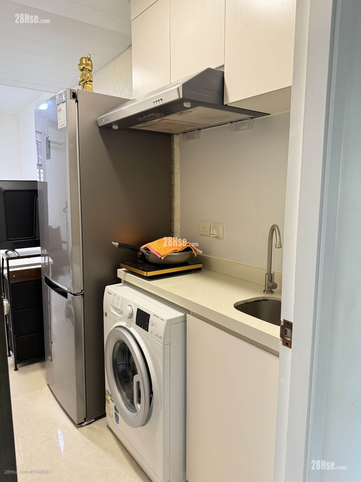 村屋 租盘 开放式间隔 , 1 浴室 180 平方尺