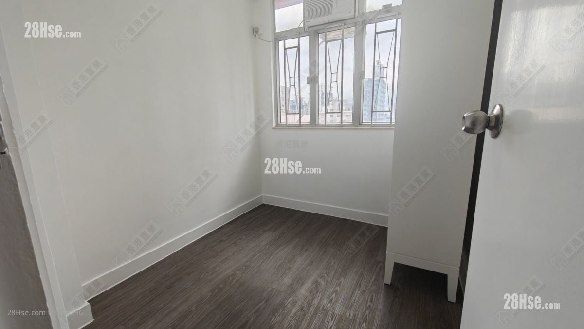 福滿大廈 租盤 384 平方呎