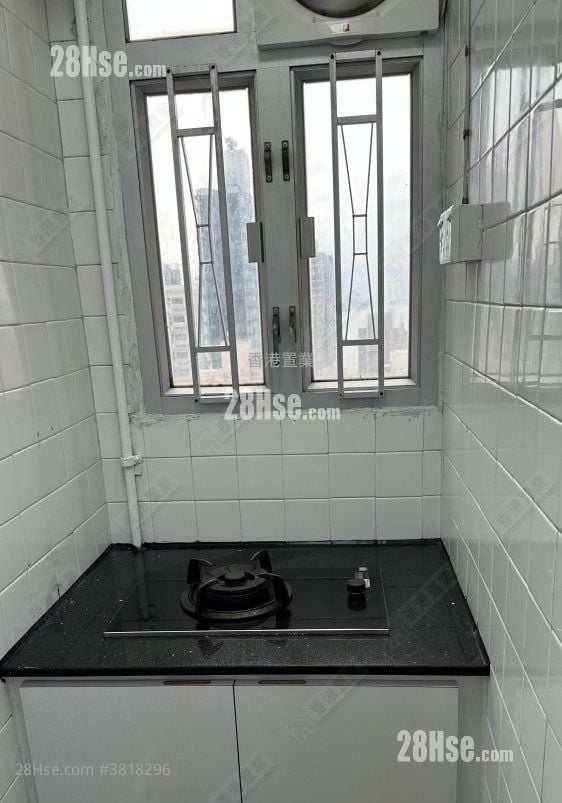 福滿大廈 租盤 384 平方呎