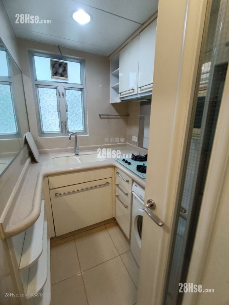 The Pacifica Sell 2 Bedrooms , 1 Bathroom 441 ft²