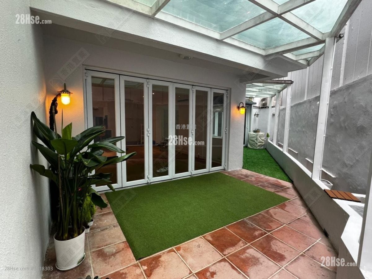 Peace Court Sell 3 Bedrooms 1,370 ft²