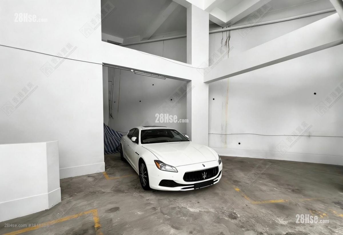 Peace Court Sell 3 Bedrooms 1,370 ft²