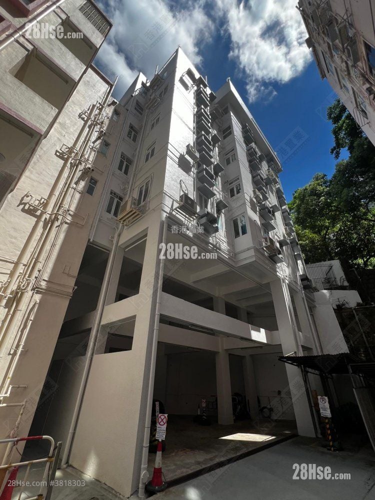 Peace Court Sell 3 Bedrooms 1,370 ft²