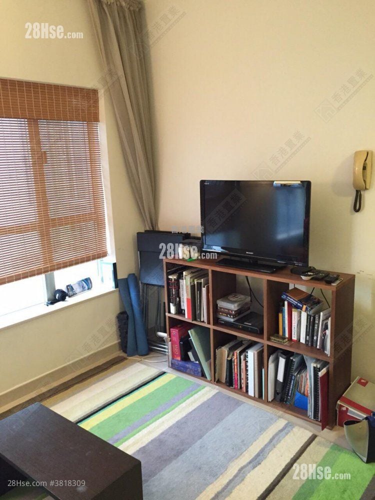 Ko Nga Court Sell 2 Bedrooms 477 ft²