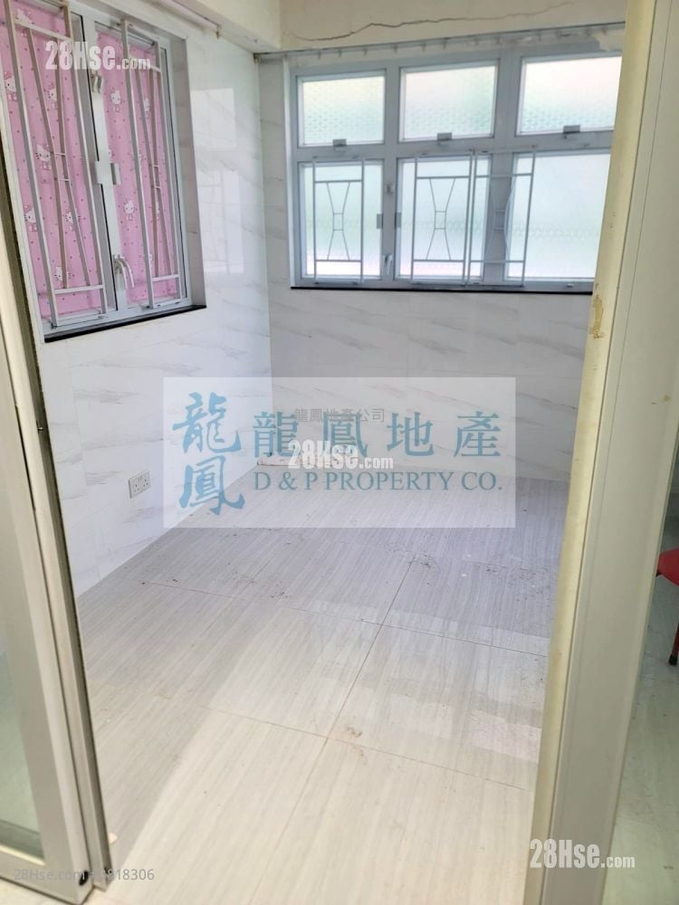 长辉大厦 租盘 开放式间隔 202 平方尺