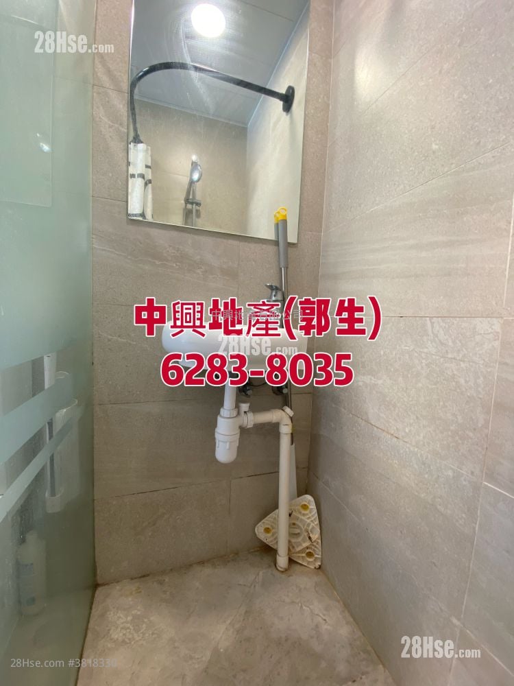 AVA62 售盘 开放式间隔 , 1 浴室 173 平方尺