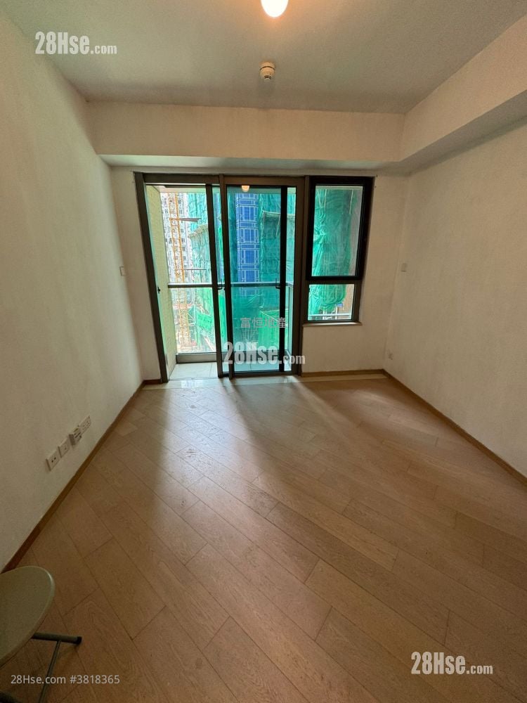 Upper East Rental Studio , 1 Bathroom 219 ft²