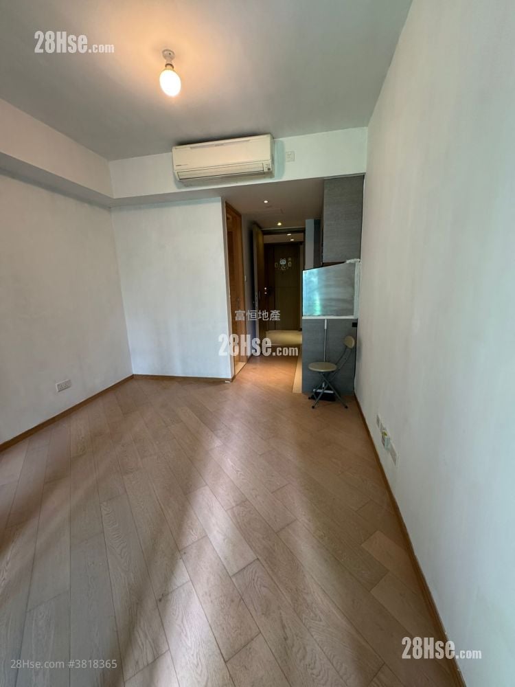 Upper East Rental Studio , 1 Bathroom 219 ft²