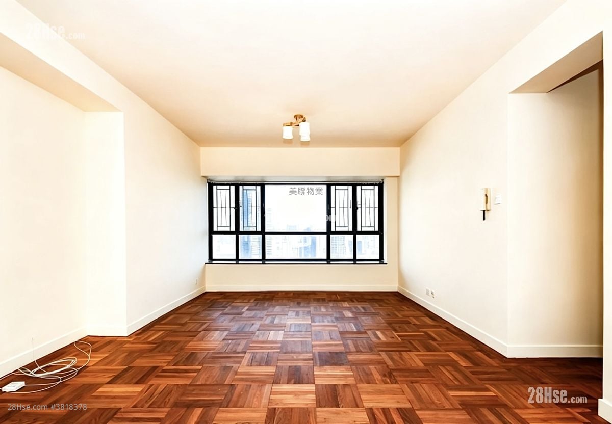 嘉兆台 售盘 3 房 , 2 浴室 1,014 平方尺