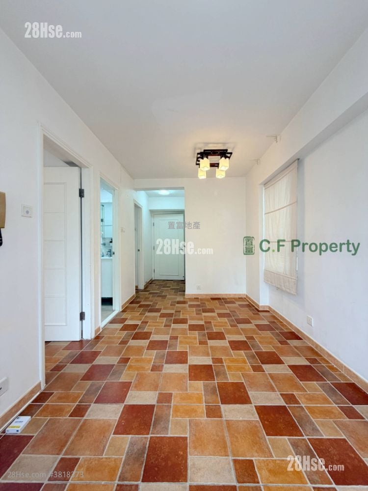 New Kwai Fong Gardens Rental 2 Bedrooms 400 ft²