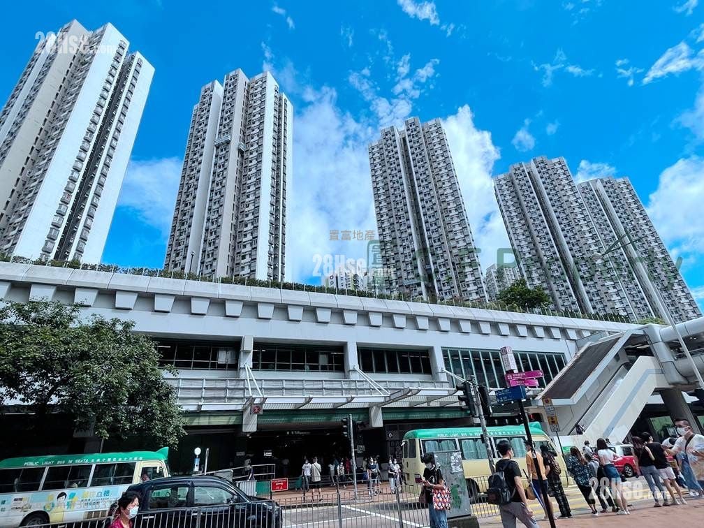 New Kwai Fong Gardens Rental 2 Bedrooms 400 ft²