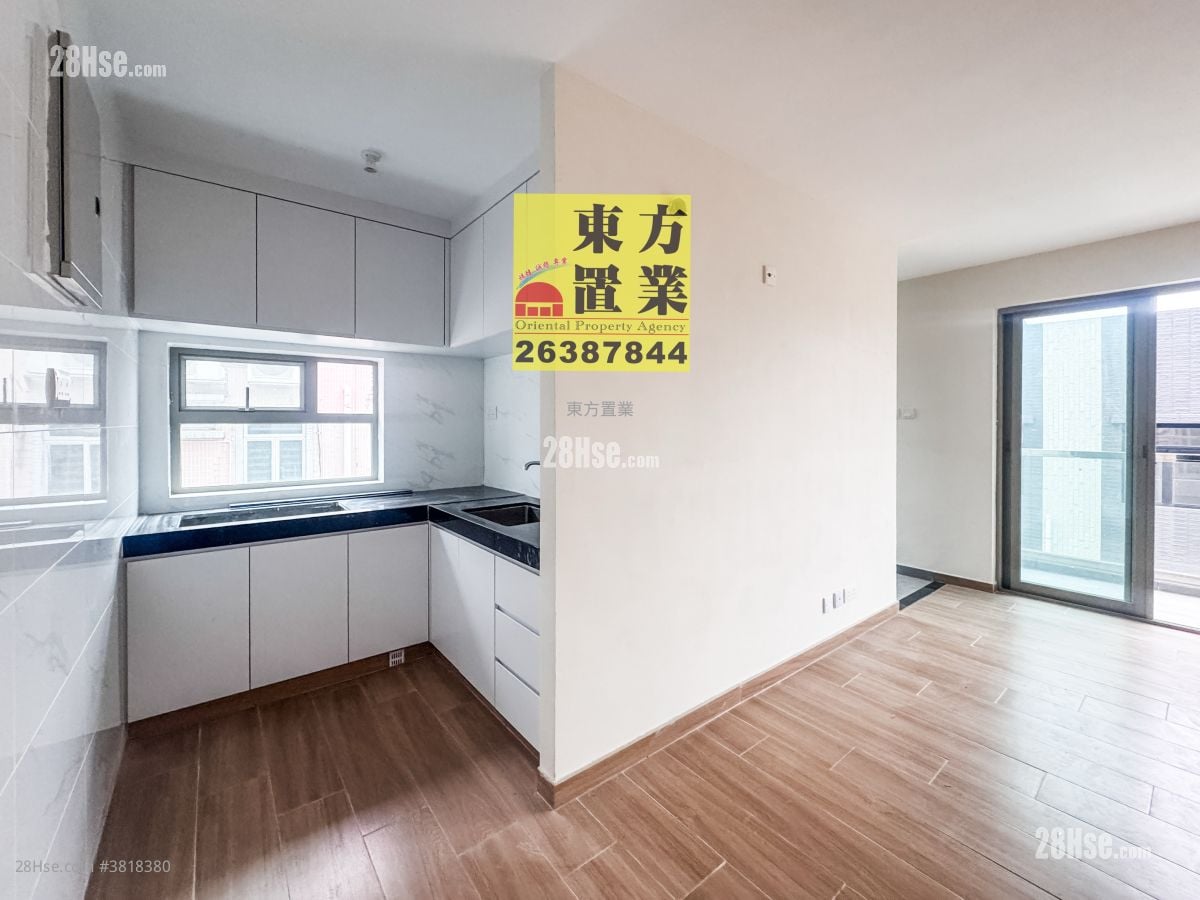 村屋 租盘 3 房 , 1 浴室 700 平方尺