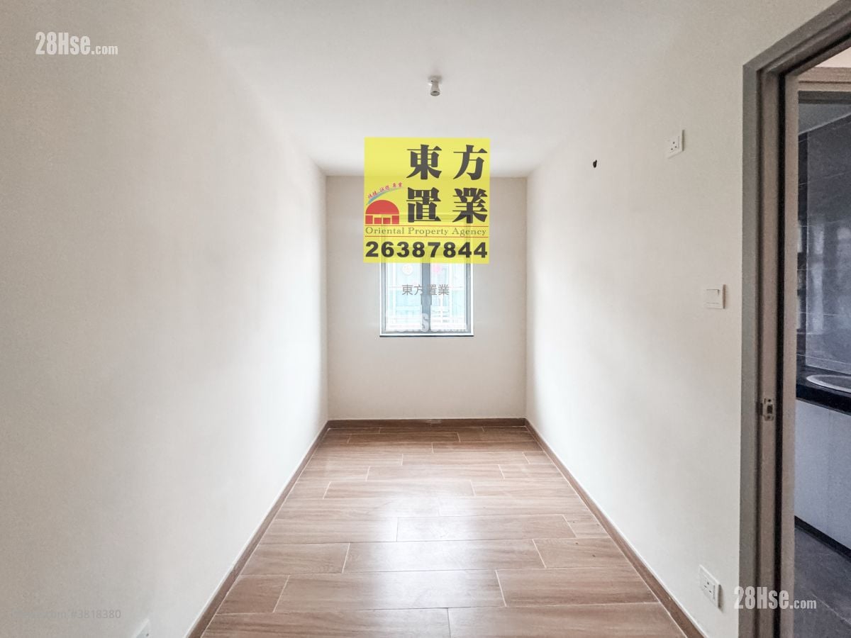 村屋 租盘 3 房 , 1 浴室 700 平方尺