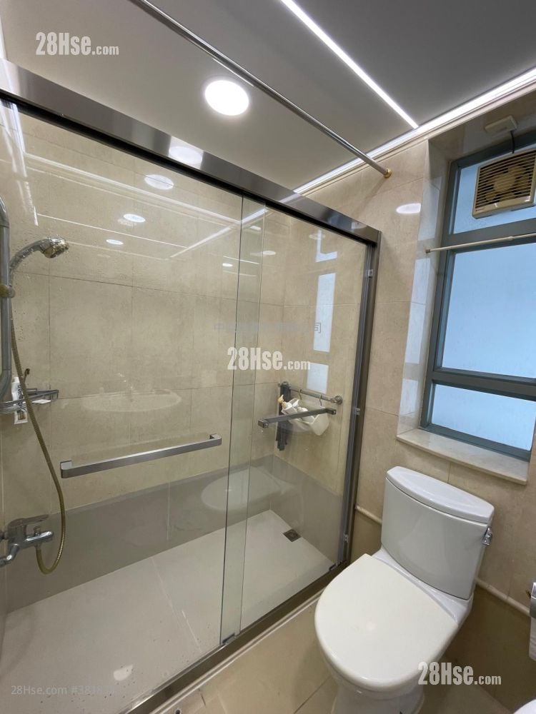 Seaview Crescent Sell 3 Bedrooms 845 ft²