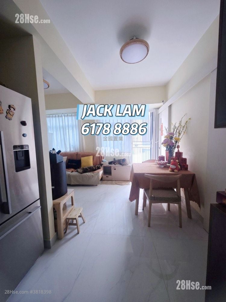 Richland House Sell 2 Bedrooms , 1 Bathroom 410 ft²