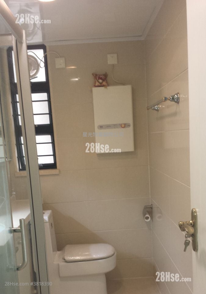 欣荣花园 售盘 4 房 , 2 浴室 775 平方尺