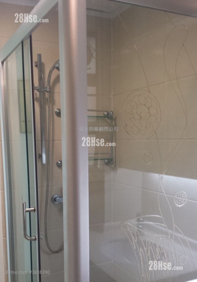 欣荣花园 售盘 4 房 , 2 浴室 775 平方尺