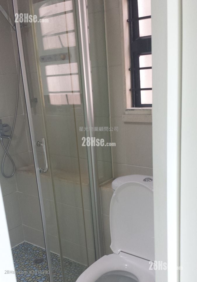 欣荣花园 售盘 4 房 , 2 浴室 775 平方尺