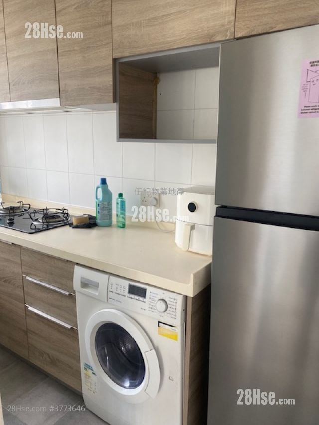 Apartment Rental 1 Bedroom , 1 Bathroom 530 ft²