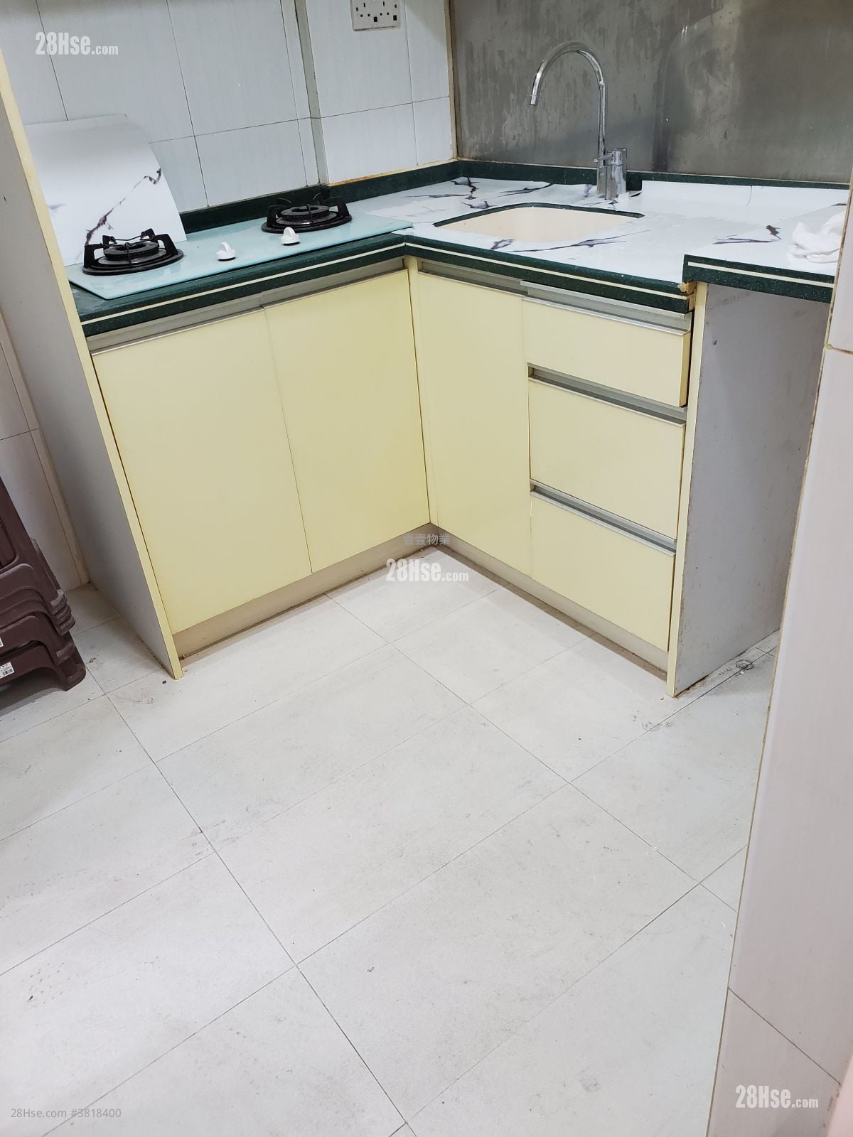 Lan Fong Building Rental 1 Bathroom 529 ft²