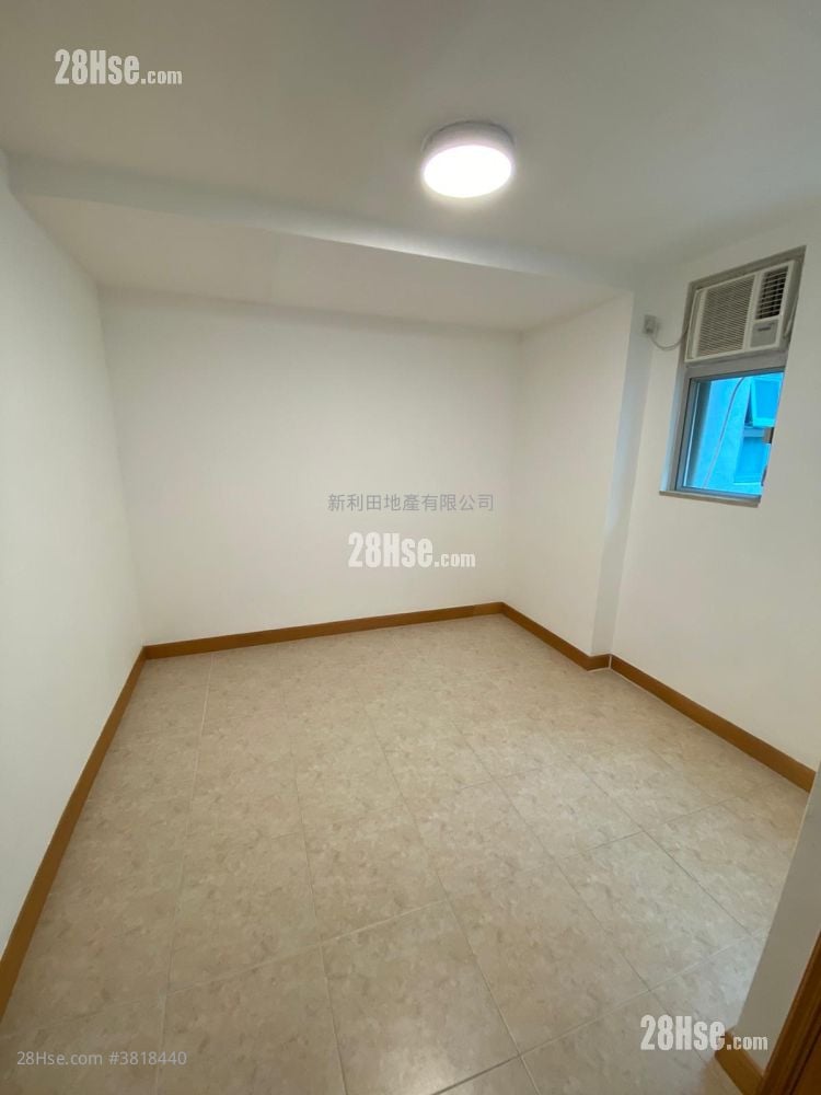 美汉大厦 租盘 120 平方尺