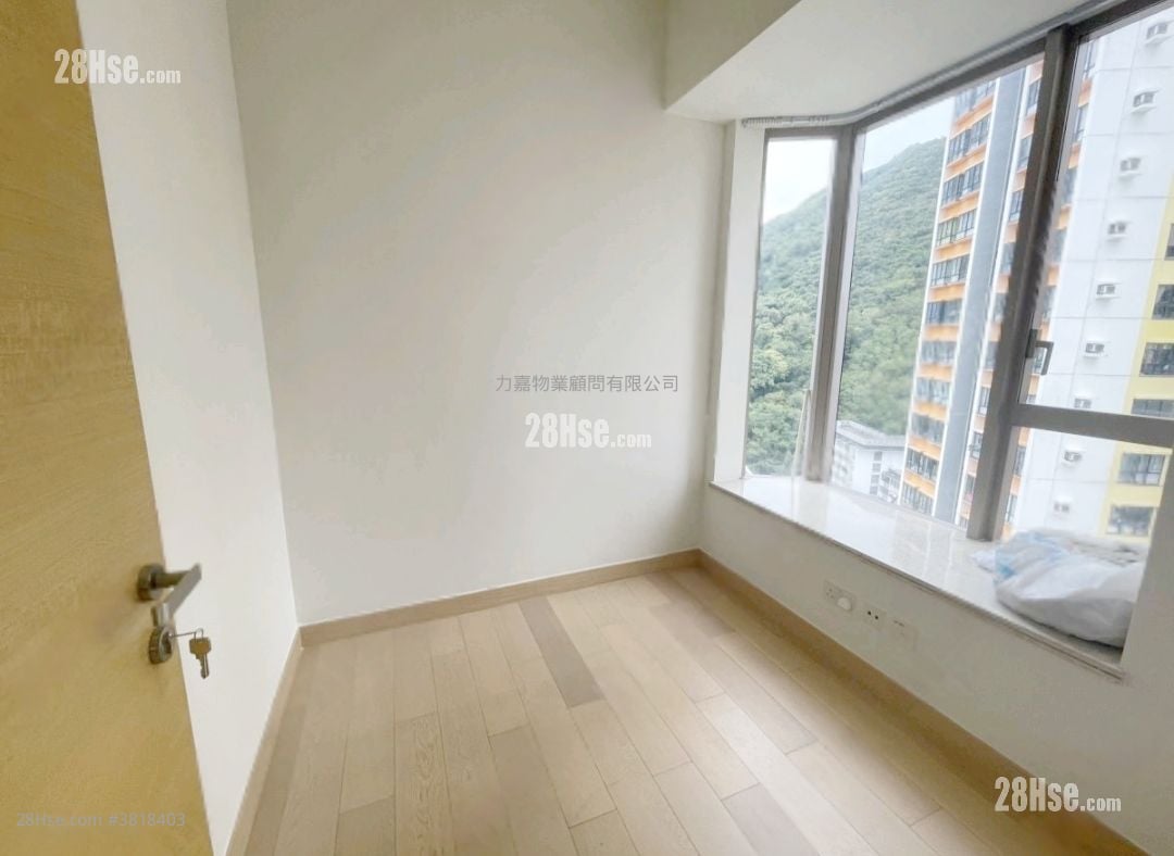 加多近山 租盤 3 房 , 2 浴室 916 平方呎