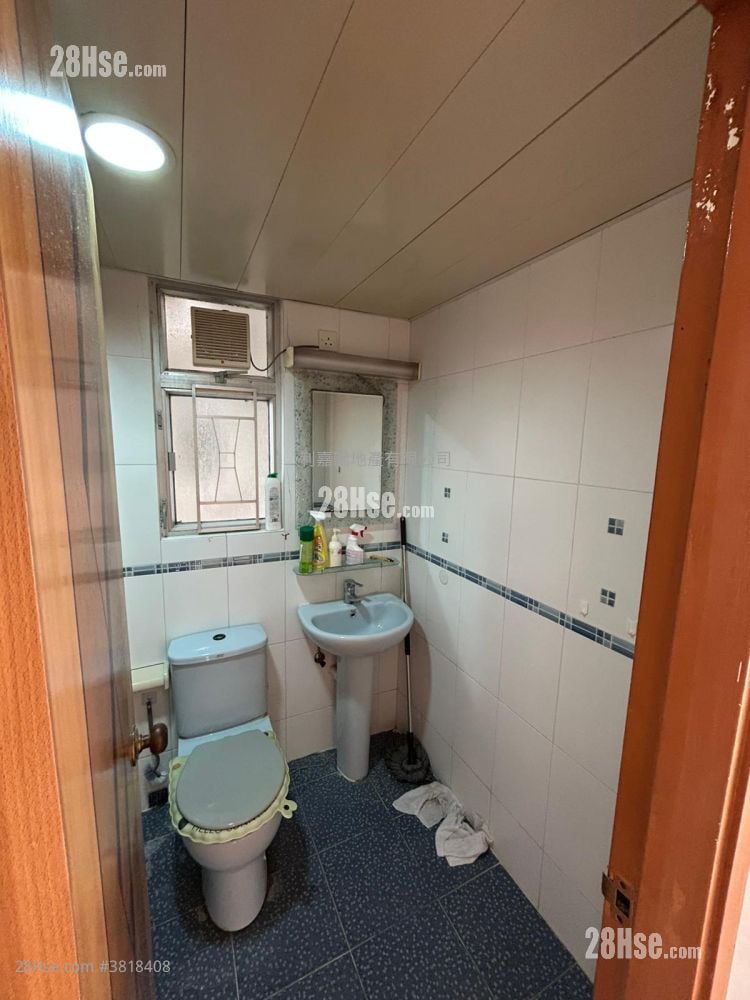 康景花园 售盘 3 房 , 1 浴室 561 平方尺