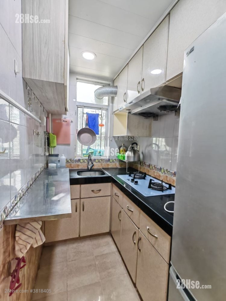 荃威花园 售盘 3 房 , 1 浴室 533 平方尺