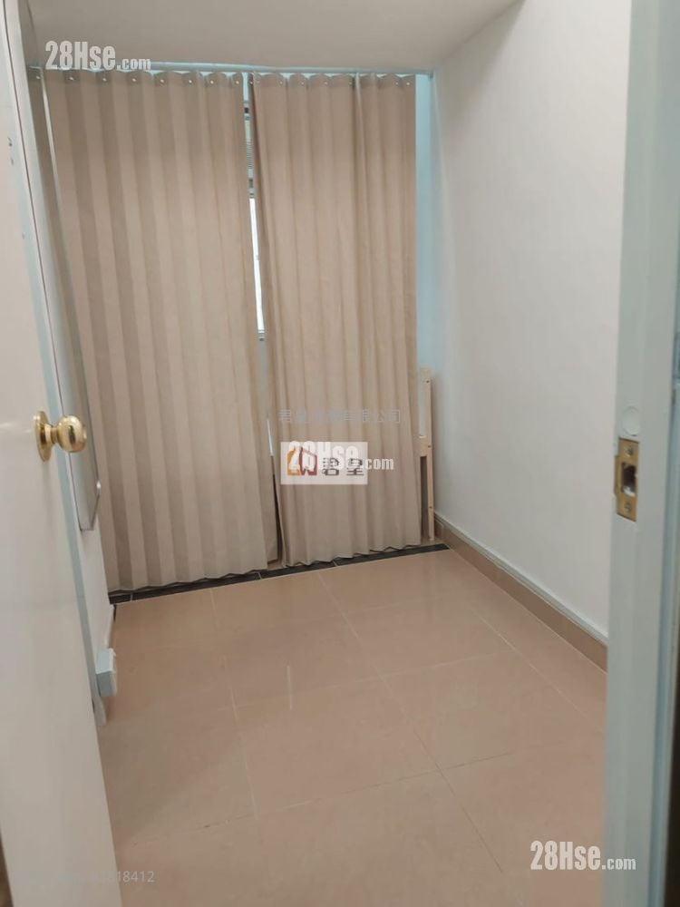 利发大厦 租盘 1 房 , 1 浴室 160 平方尺